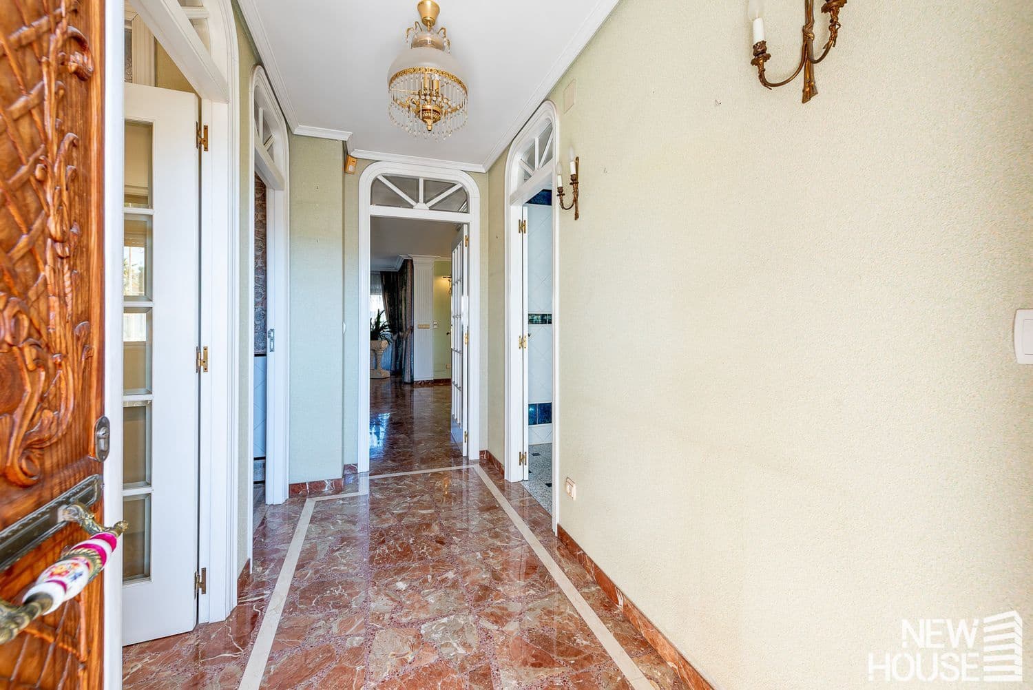 5 bedroom Townhouse for sale in San Juan de Alicante / Sant Joan d'Alacant with garage - € 650,000 (Ref: 9868116)