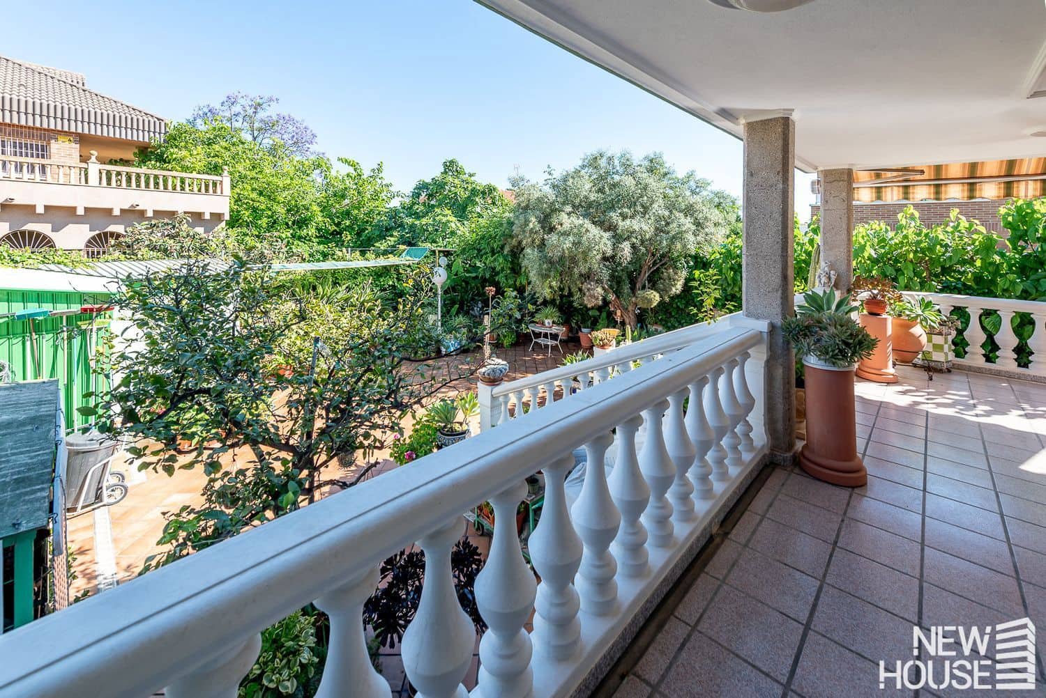 5 bedroom Townhouse for sale in San Juan de Alicante / Sant Joan d'Alacant with garage - € 650,000 (Ref: 9868116)