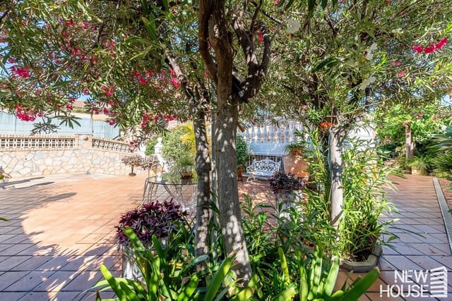 5 chambre Maison de Ville à vendre à San Juan de Alicante / Sant Joan d'Alacant avec garage - 650 000 € (Ref: 9868116)