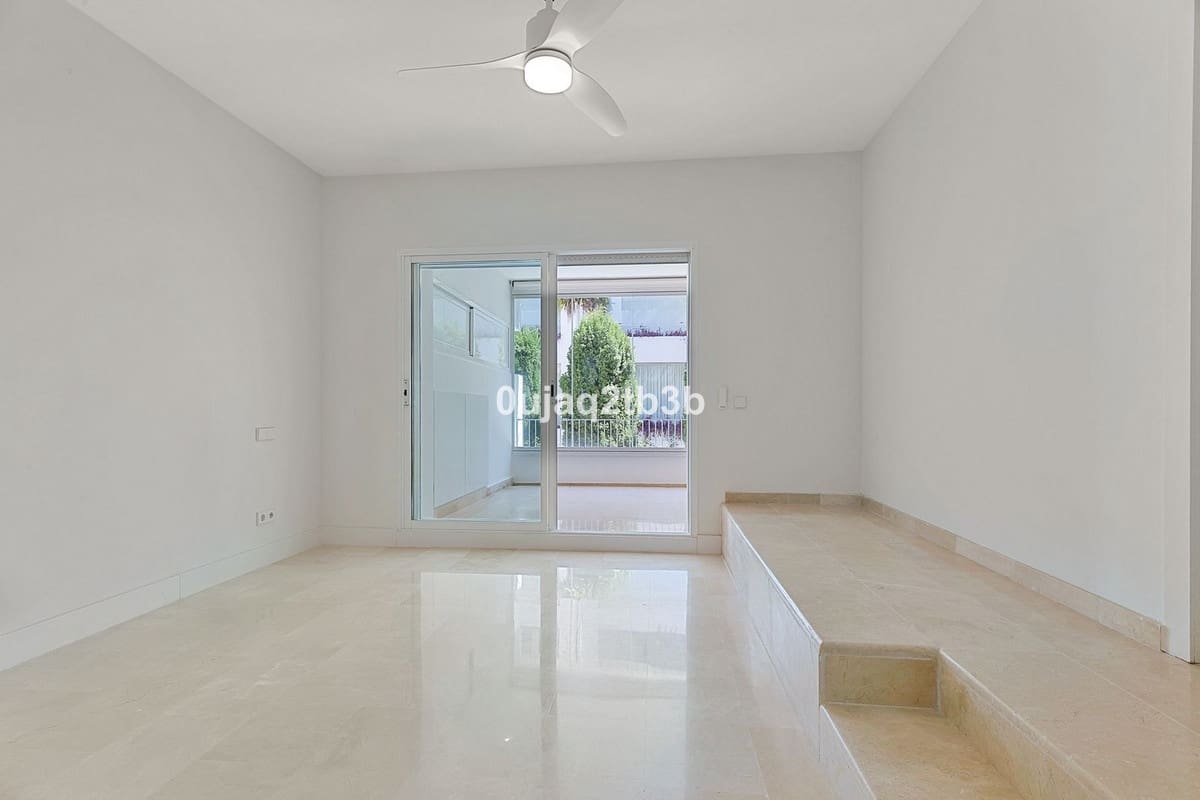 3 makuuhuone Huoneisto myytävänä paikassa Marbella mukana uima-altaan 
autotalli - 1 690 000 € (Ref: 10016682)