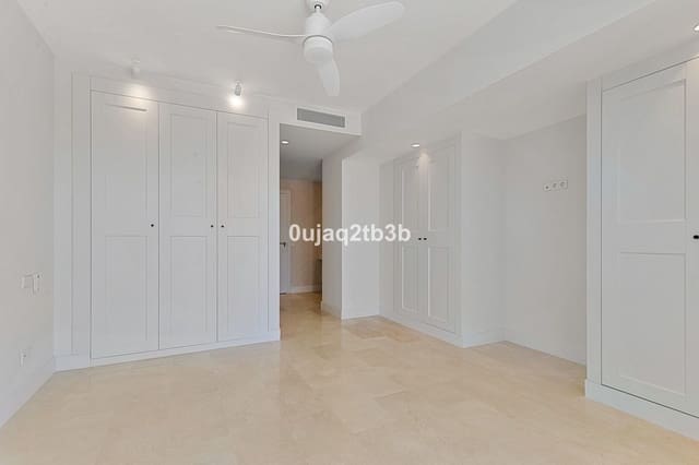 3 Zimmer Apartment zu verkaufen in Marbella mit Pool Garage - 1.690.000 € (Ref: 10016682)