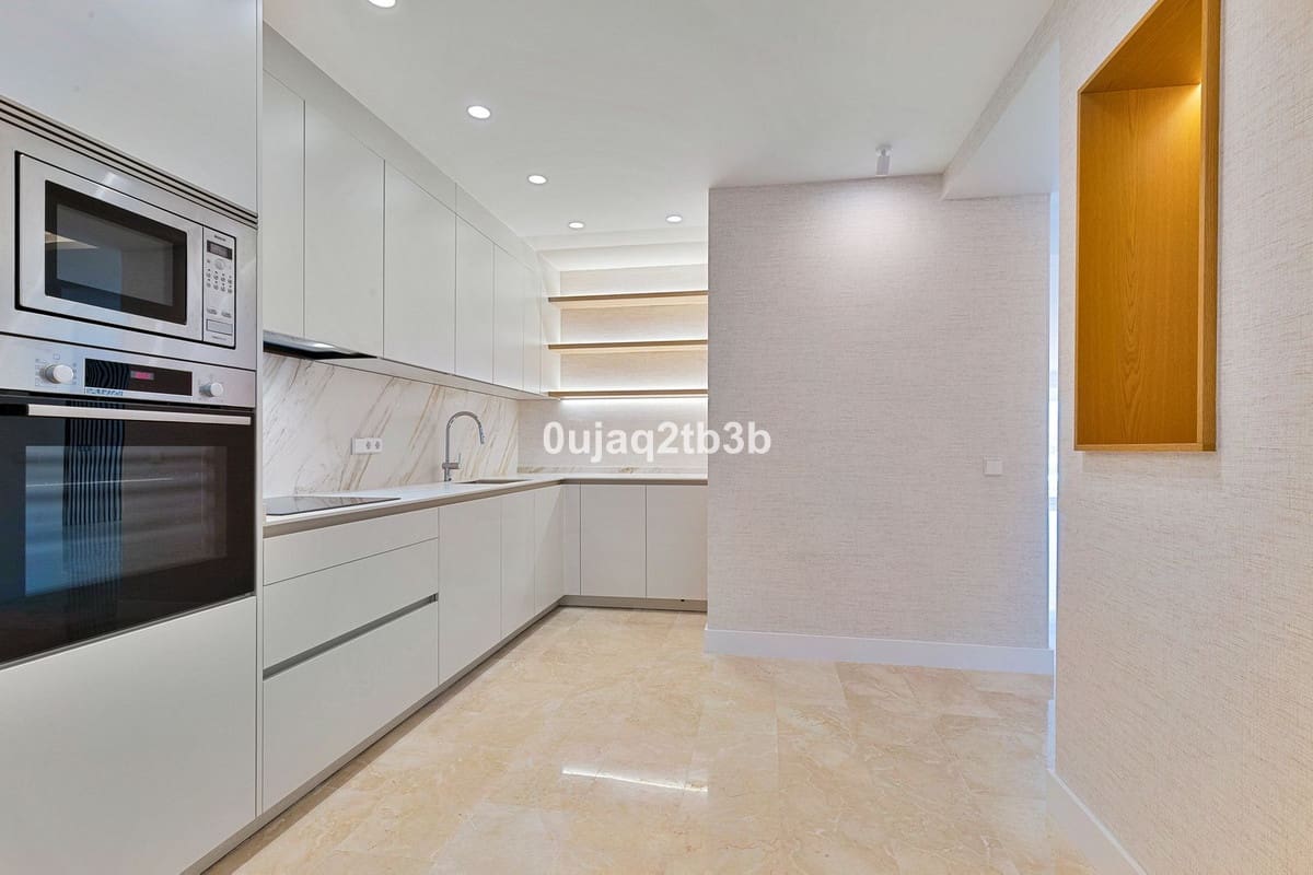 3 makuuhuone Huoneisto myytävänä paikassa Marbella mukana uima-altaan 
autotalli - 1 690 000 € (Ref: 10016682)