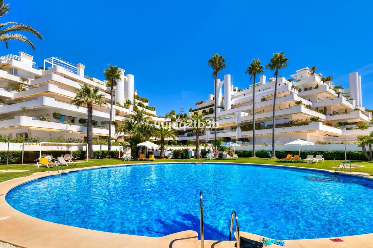 3 makuuhuone Huoneisto myytävänä paikassa Marbella mukana uima-altaan 
autotalli - 1 690 000 € (Ref: 10016682)