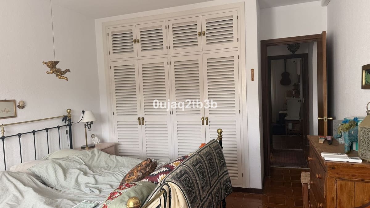 Apartamento de 2 habitaciones en Nueva Andalucia en venta con piscina garaje - 580.000 € (Ref: 10035729)