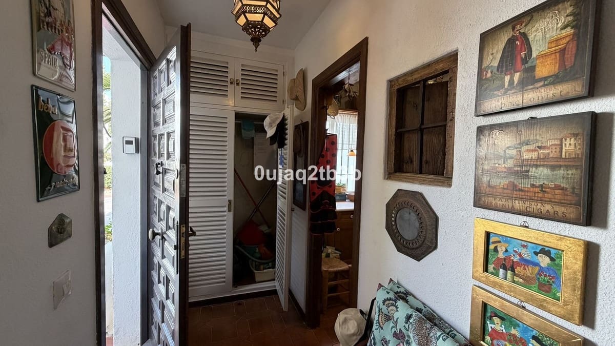 Apartamento de 2 habitaciones en Nueva Andalucia en venta con piscina garaje - 580.000 € (Ref: 10035729)