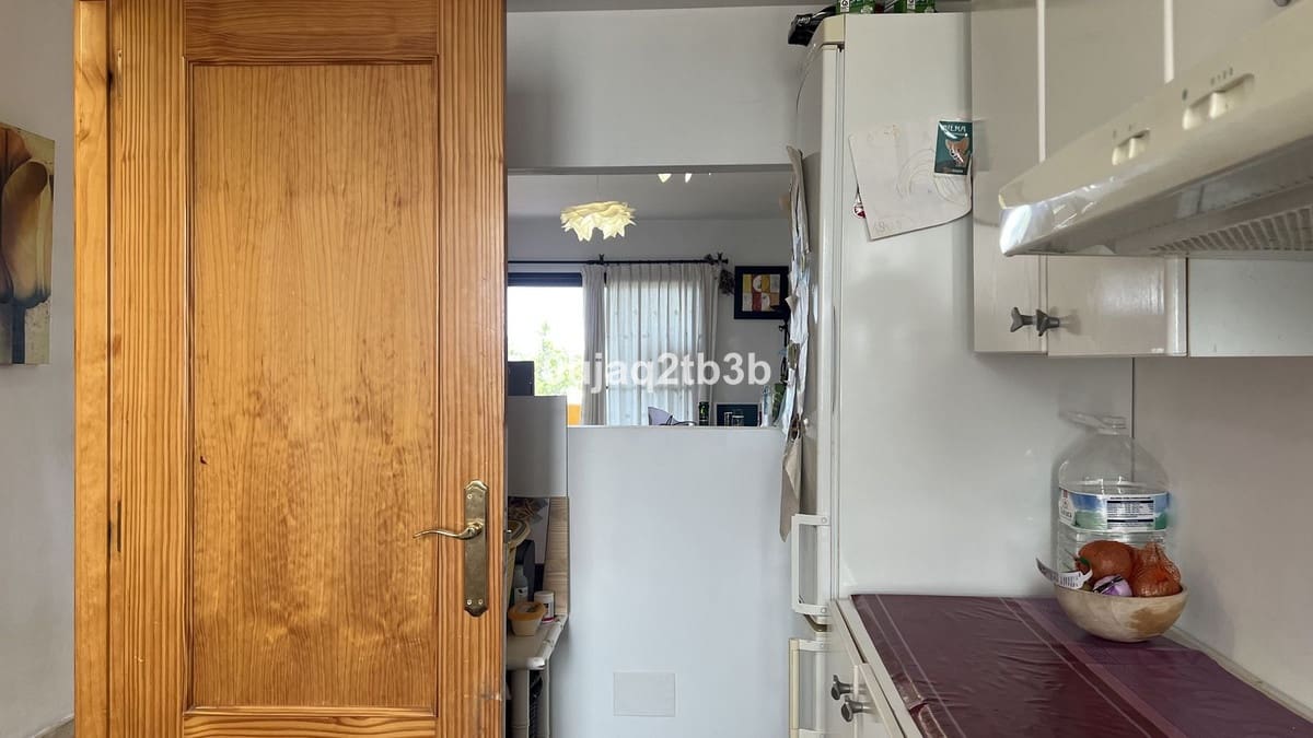 2 camera da letto Appartamento in vendita in New Golden Mile con piscina garage - 350.000 € (Rif: 10147394)