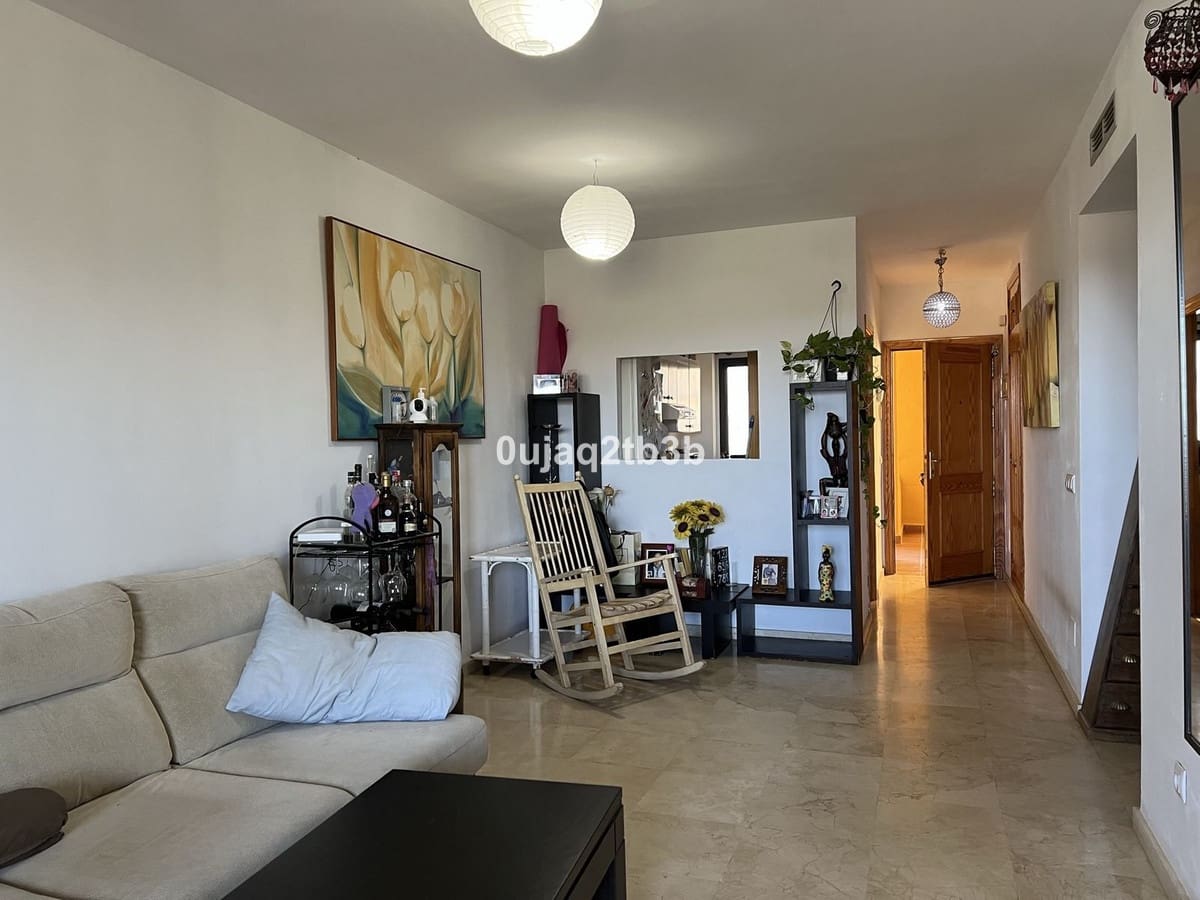 2 camera da letto Appartamento in vendita in New Golden Mile con piscina garage - 350.000 € (Rif: 10147394)