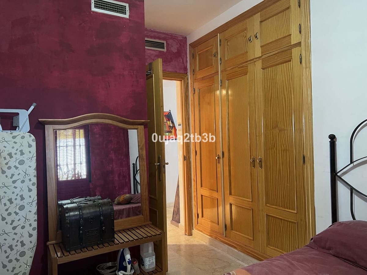 2 camera da letto Appartamento in vendita in New Golden Mile con piscina garage - 350.000 € (Rif: 10147394)