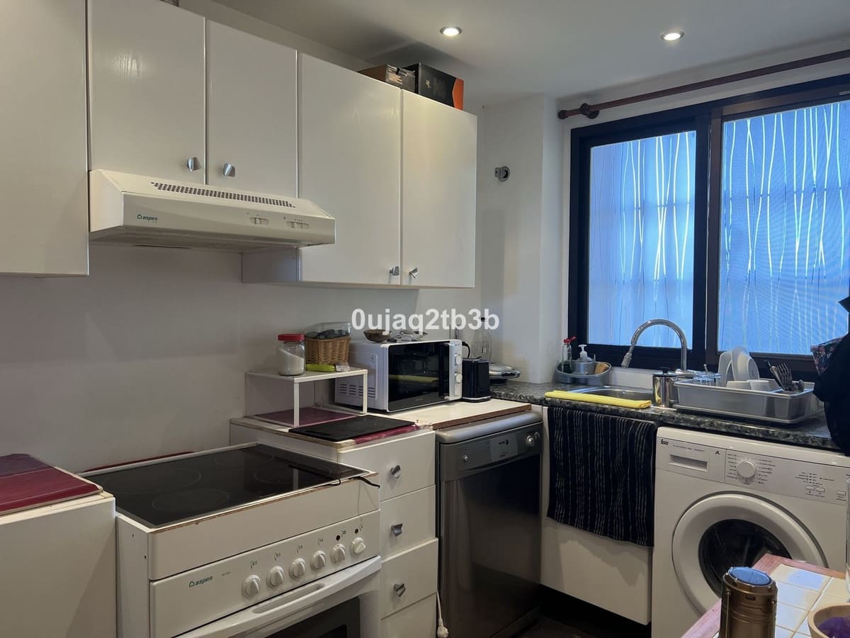 2 camera da letto Appartamento in vendita in New Golden Mile con piscina garage - 350.000 € (Rif: 10147394)