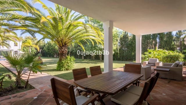 6 Zimmer Villa zu verkaufen in Guadalmina Baja, Marbella mit Pool Garage - 4.900.000 € (Ref: 5035245)