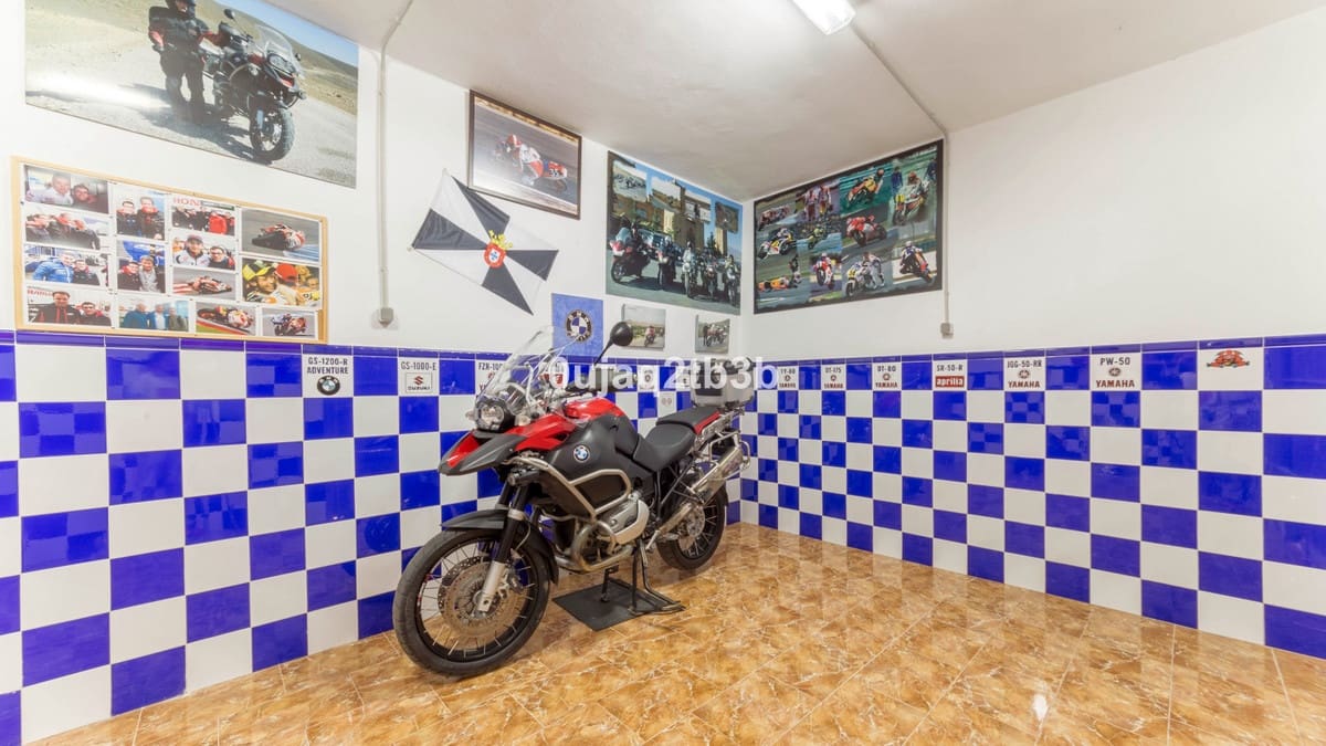 3 soverom Finca/Herregård til salgs i Cortes de la Frontera med svømmebasseng garasje - € 995 000 (Ref: 6452021)