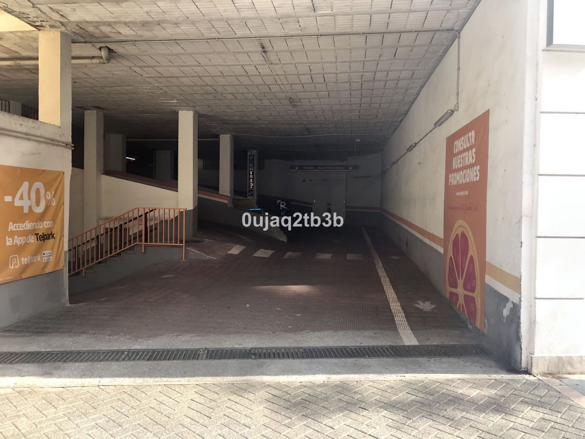 4 soveværelse Penthouse til salg i Marbella med garage - € 875.000 (Ref: 6452037)