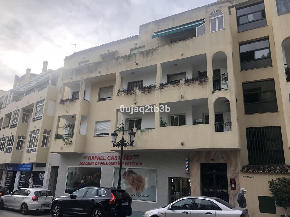 4 soveværelse Penthouse til salg i Marbella med garage - € 875.000 (Ref: 6452037)
