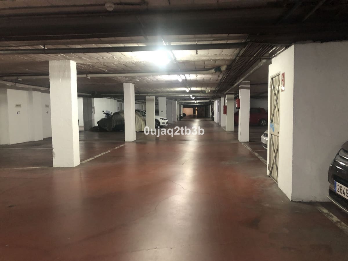 4 soveværelse Penthouse til salg i Marbella med garage - € 875.000 (Ref: 6452037)