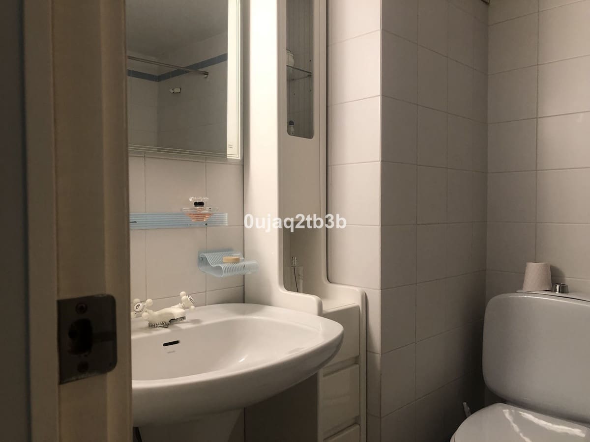 4 soveværelse Penthouse til salg i Marbella med garage - € 875.000 (Ref: 6452037)