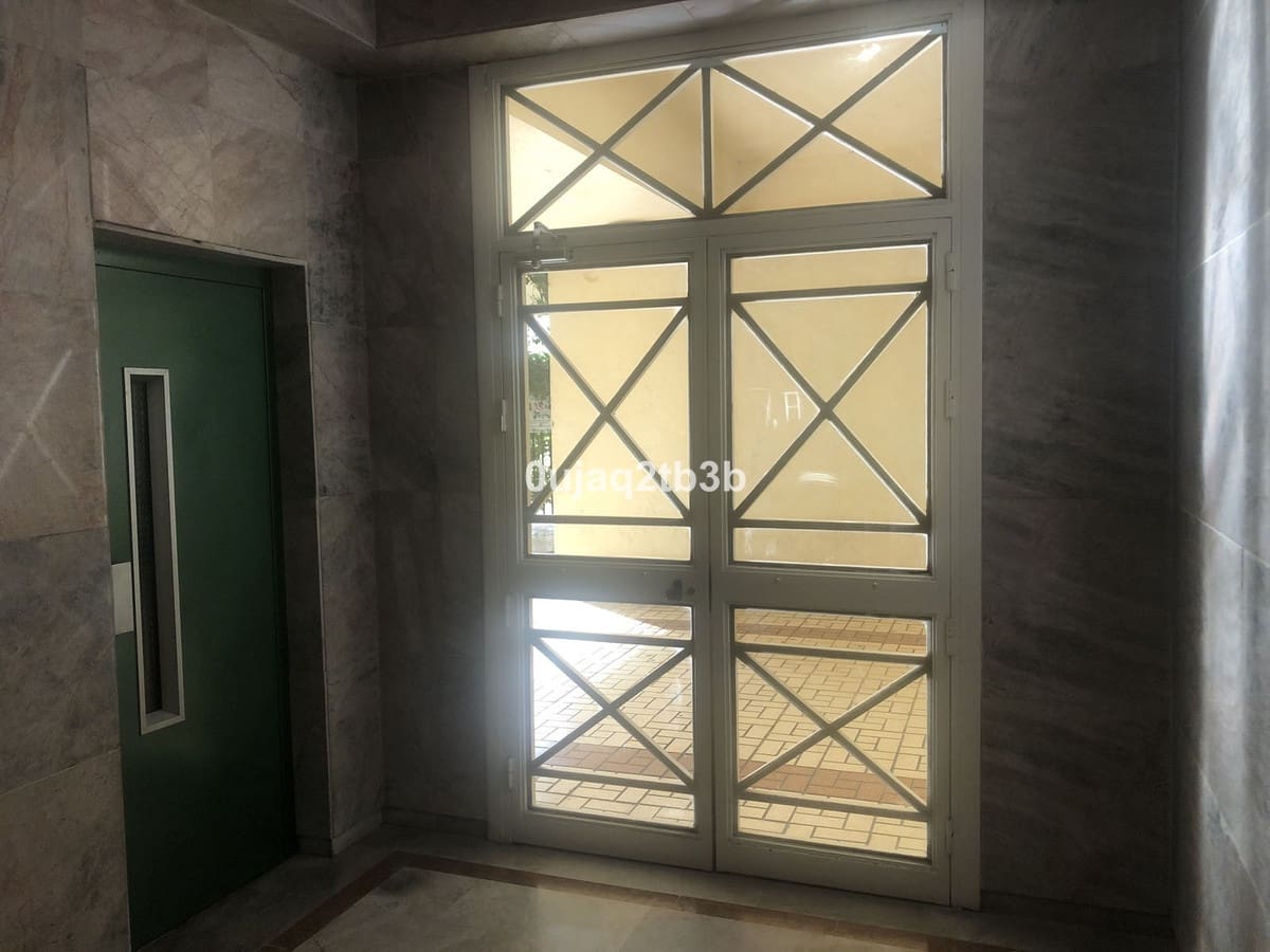 4 soveværelse Penthouse til salg i Marbella med garage - € 875.000 (Ref: 6452037)