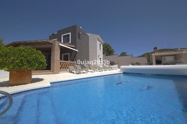 6 camera da letto Villa in vendita in Estepona con piscina garage - 995.000 € (Rif: 6586795)