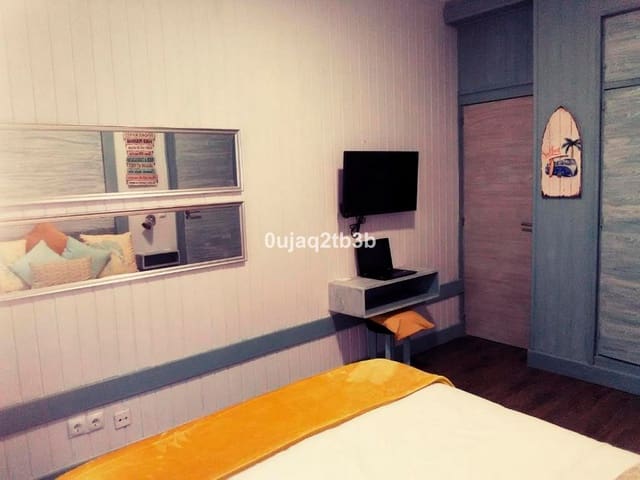 8 bedroom Villa for sale in Marbella with garage - € 1,845,000 (Ref: 8482276)