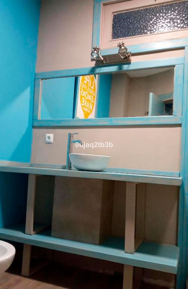 8 bedroom Villa for sale in Marbella with garage - € 1,845,000 (Ref: 8482276)