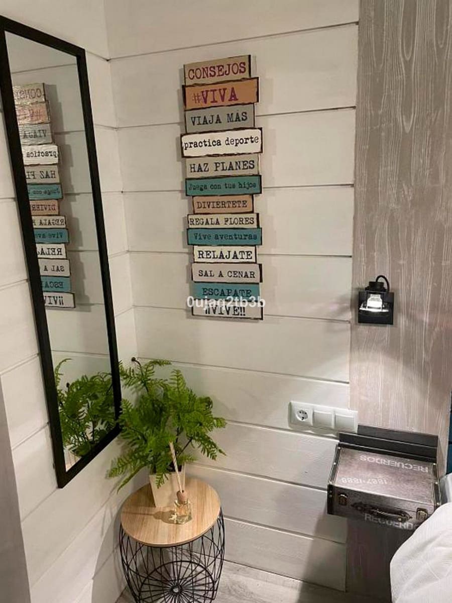 8 bedroom Villa for sale in Marbella with garage - € 1,845,000 (Ref: 8482276)