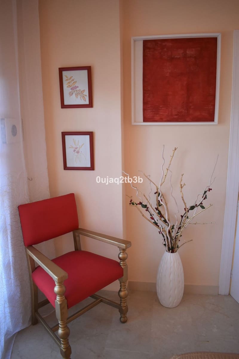 2 bedroom Townhouse for sale in Nueva Andalucia with pool - € 550,000 (Ref: 8482279)