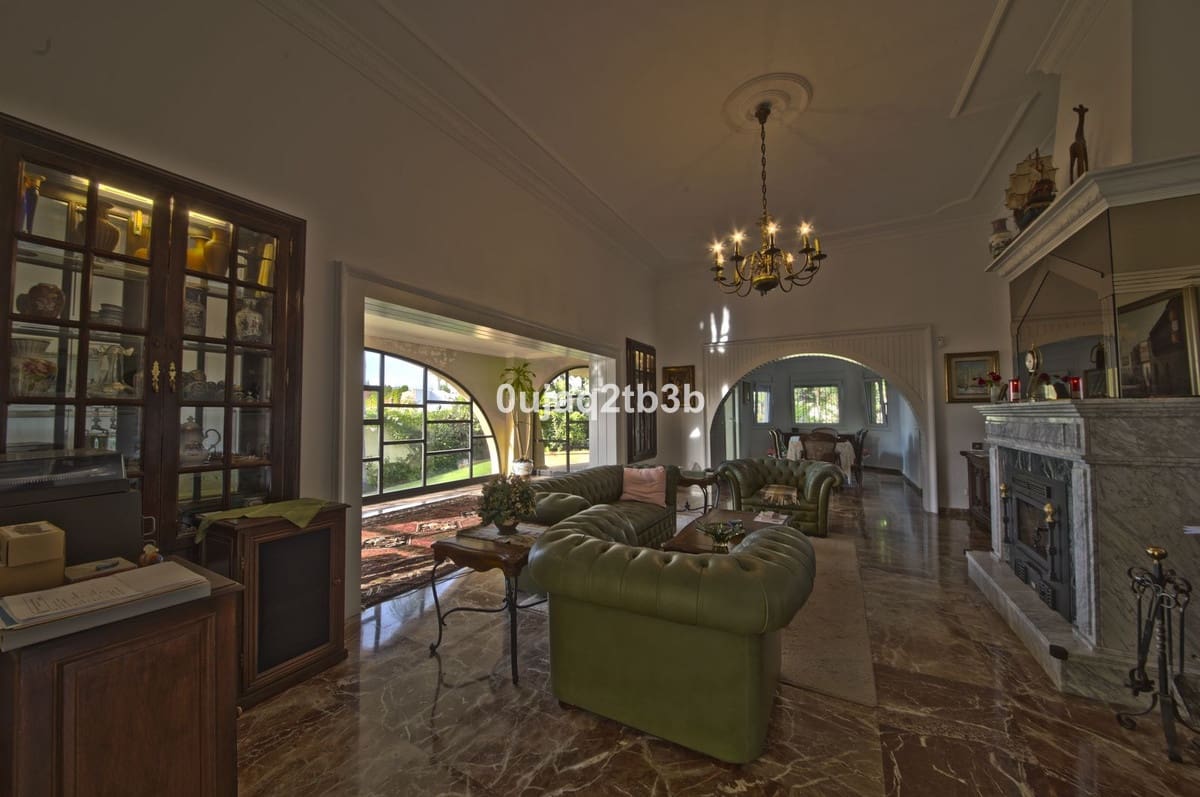 6 bedroom Finca/Country House for sale in Mijas with pool garage - € 1,600,000 (Ref: 8482282)