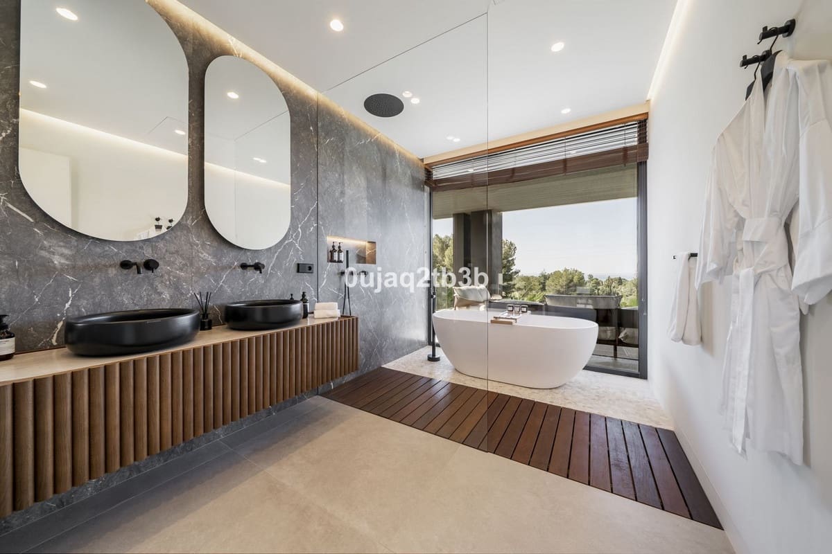 4 soveværelse Villa til salg i Marbella med swimmingpool - € 4.500.000 (Ref: 8510809)