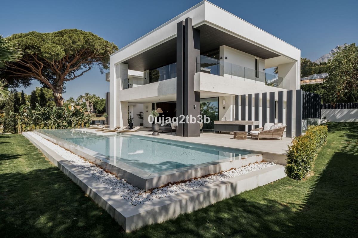 4 soveværelse Villa til salg i Marbella med swimmingpool - € 4.500.000 (Ref: 8510809)