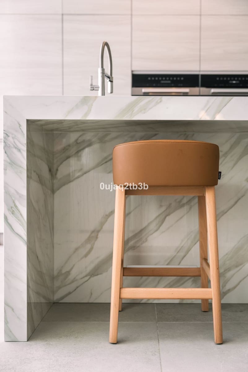 5 bedroom Villa for sale in Nueva Andalucia with pool garage - € 4,995,000 (Ref: 8520981)