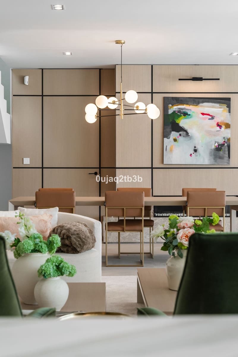 5 bedroom Villa for sale in Nueva Andalucia with pool garage - € 4,995,000 (Ref: 8520981)