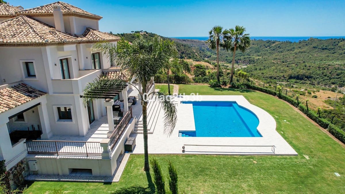 7 bedroom Villa for sale in Benahavis with pool garage - € 2,475,000 (Ref: 8676568)