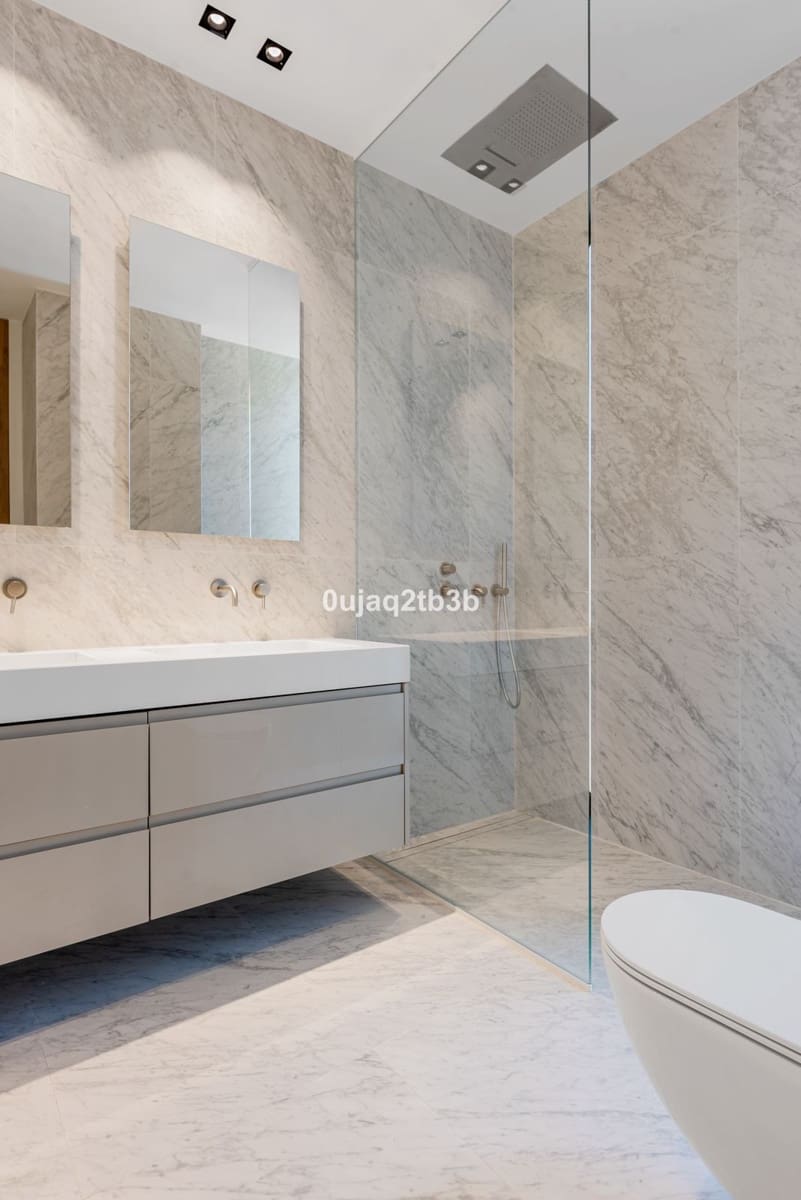 5 bedroom Villa for sale in Los Flamingos with pool garage - € 4,300,000 (Ref: 8686670)