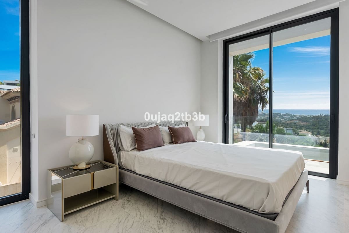 5 bedroom Villa for sale in Los Flamingos with pool garage - € 4,300,000 (Ref: 8686670)