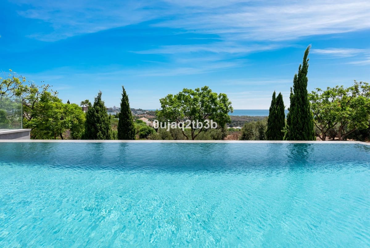 5 bedroom Villa for sale in Los Flamingos with pool garage - € 4,300,000 (Ref: 8686670)