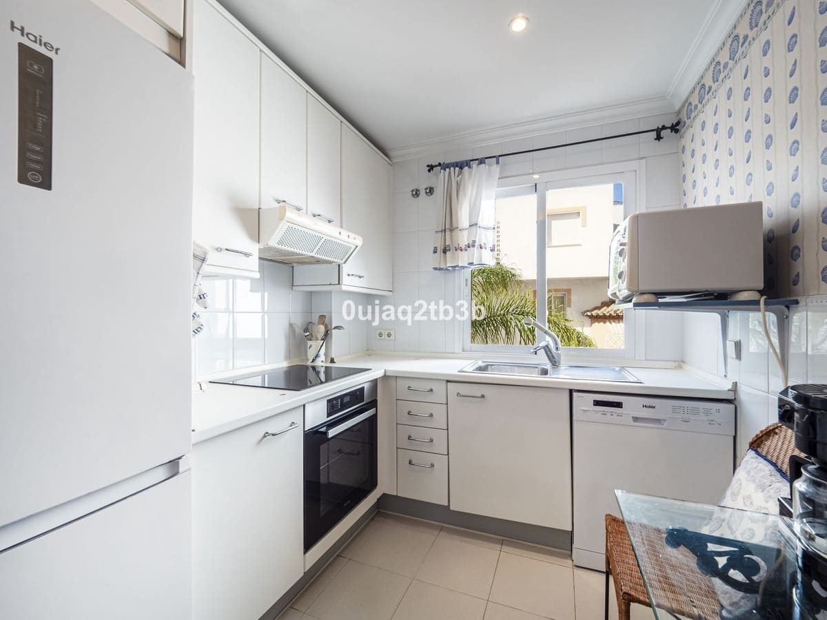 2 camera da letto Appartamento in vendita in Puerto Banus con piscina garage - 1.575.000 € (Rif: 8689920)