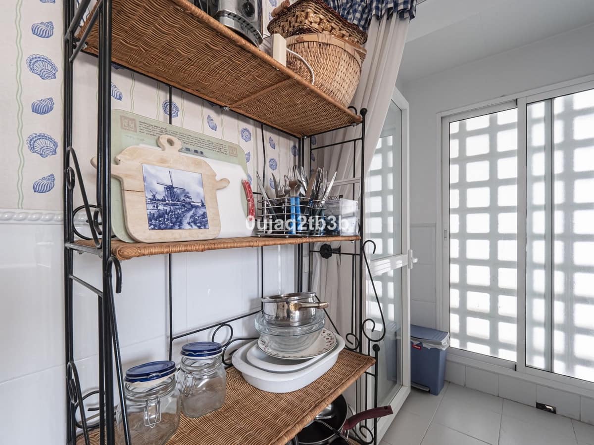 2 bedroom Apartment for sale in Puerto Banus with pool garage - € 1,575,000 (Ref: 8689920)
