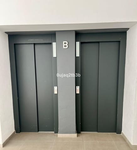 1 makuuhuone Kaupallinen vuokrattavana paikassa San Pedro de Alcantara, Marbella mukana 
autotalli - 350 € (Ref: 9187856)