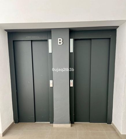 1 sypialnia Komercyjne do wynajęcia w San Pedro de Alcantara, Marbella z garażem - 350 € (Ref: 9187856)