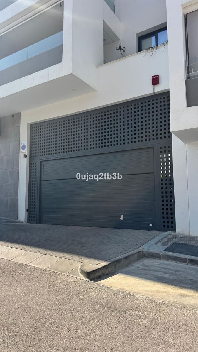 1 sypialnia Komercyjne do wynajęcia w San Pedro de Alcantara z garażem - 350 € (Ref: 9187856)