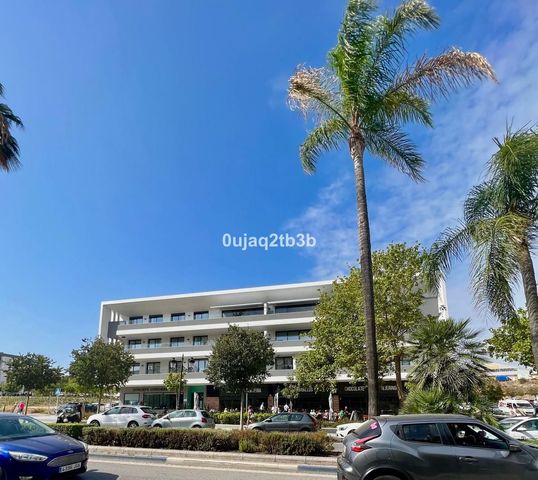 1 sypialnia Komercyjne do wynajęcia w San Pedro de Alcantara, Marbella z garażem - 350 € (Ref: 9187856)
