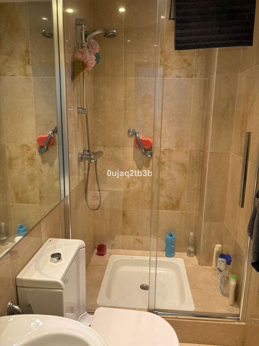 2 bedroom Apartment for rent in La Quinta with pool - € 1,900 (Ref: 9270601)