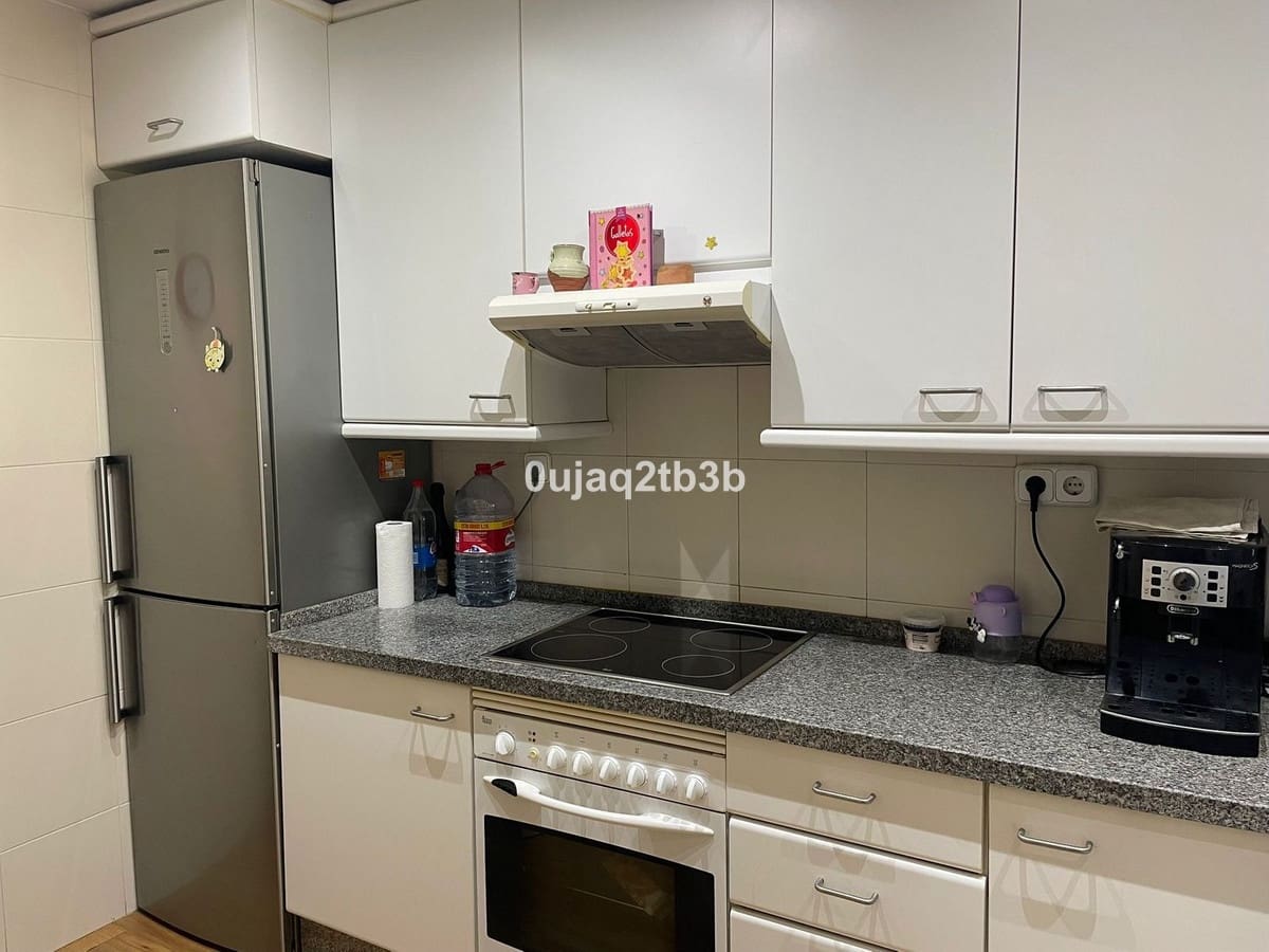 2 bedroom Apartment for rent in La Quinta with pool - € 1,900 (Ref: 9270601)