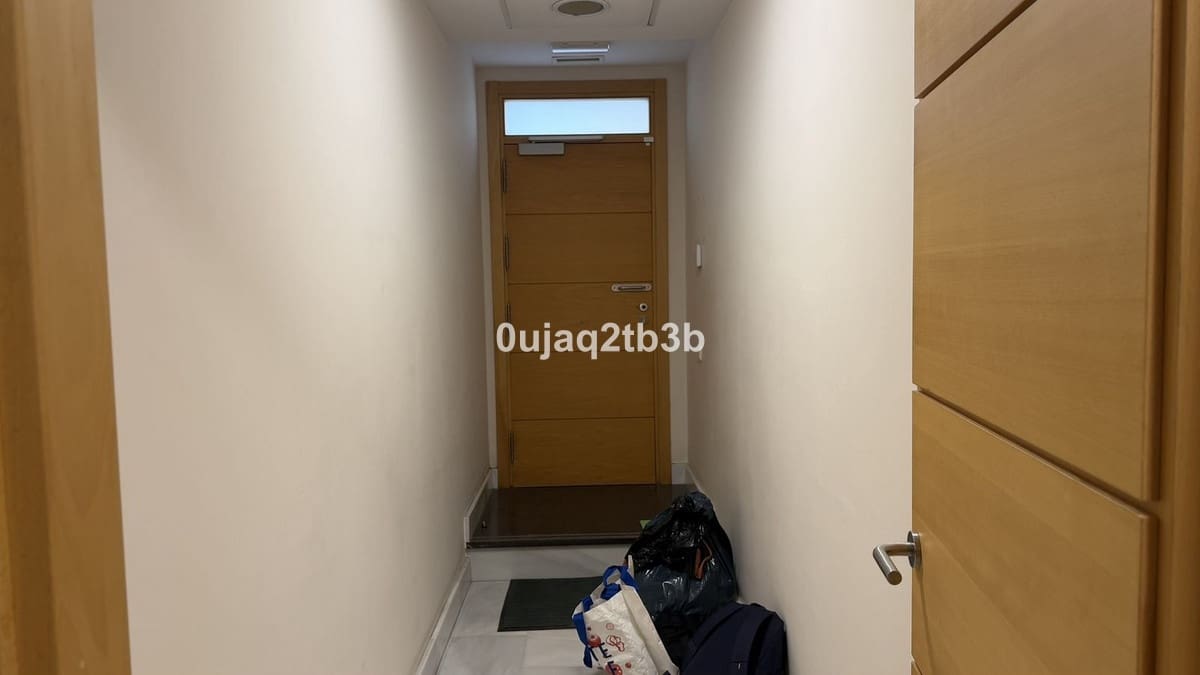 10 soverom Kontor til salgs i Marbella - € 2 450 000 (Ref: 9296083)