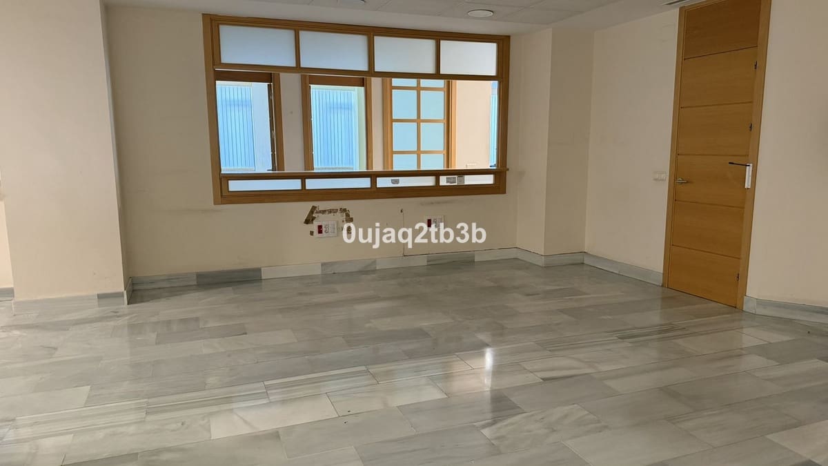 10 chambre Bureau à vendre à Marbella - 2 450 000 € (Ref: 9296083)