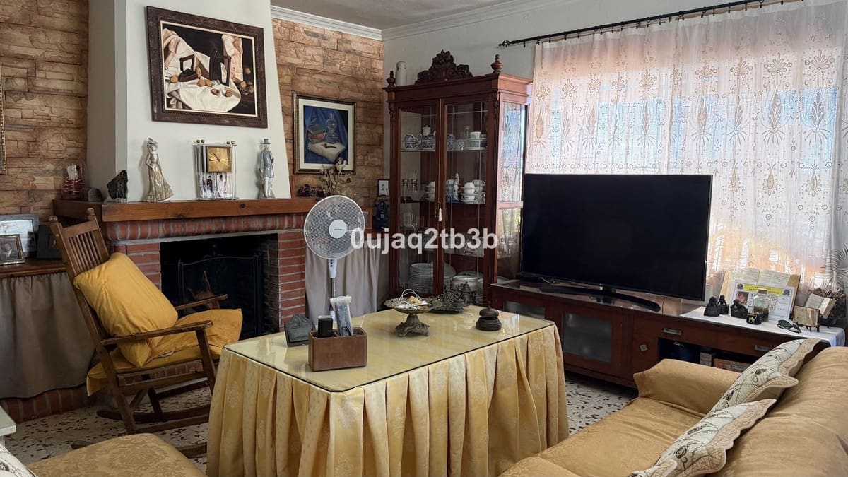 Building Plot for sale in Estepona - € 1,550,000 (Ref: 9332764)