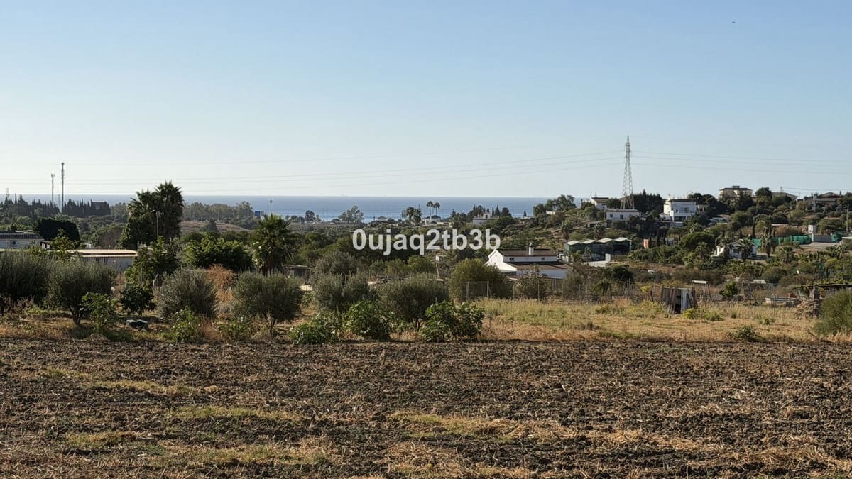 Building Plot for sale in Estepona - € 1,550,000 (Ref: 9332764)