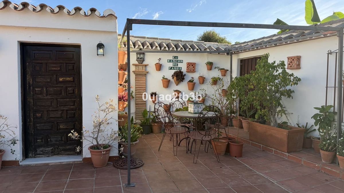 Building Plot for sale in Estepona - € 1,550,000 (Ref: 9332764)