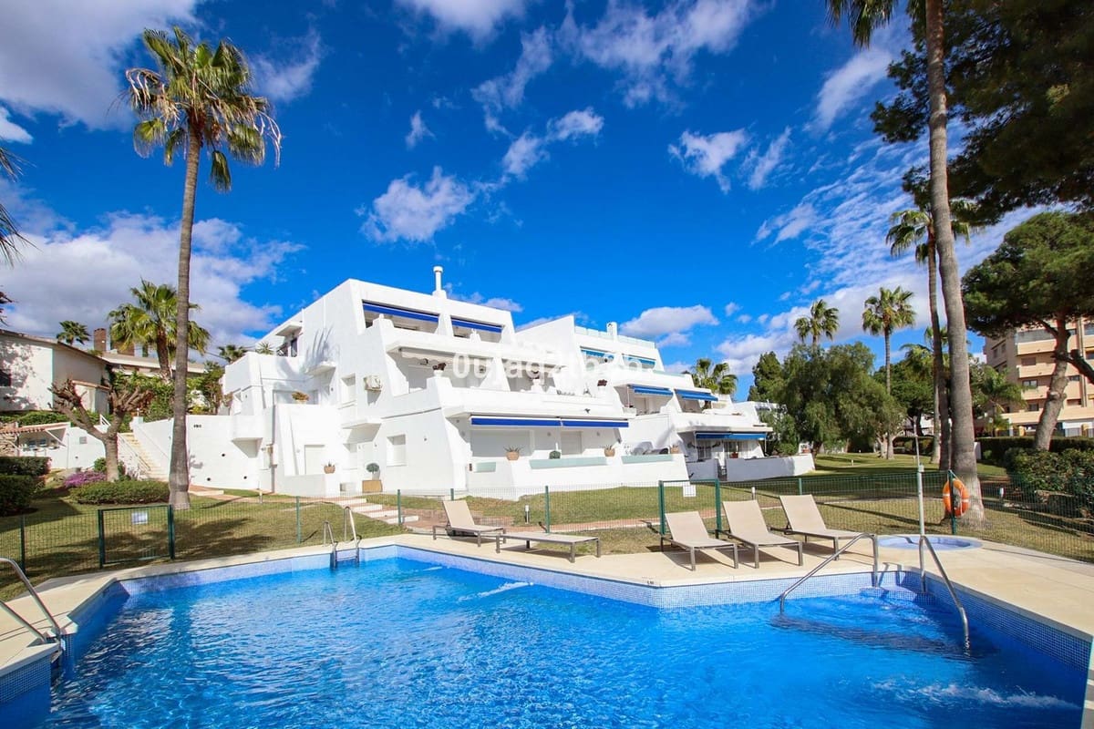 3 camera da letto Appartamento in vendita in Nueva Andalucia con piscina - 630.000 € (Rif: 9357655)