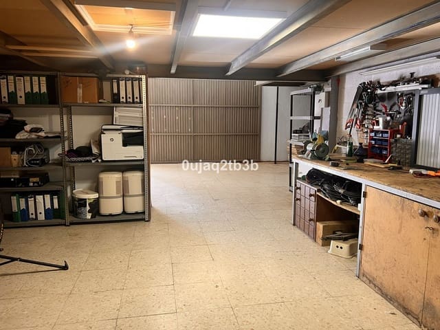 3 makuuhuone Kaupallinen vuokrattavana paikassa Bel-Air, Estepona mukana uima-altaan - 1 550 € (Ref: 9428193)