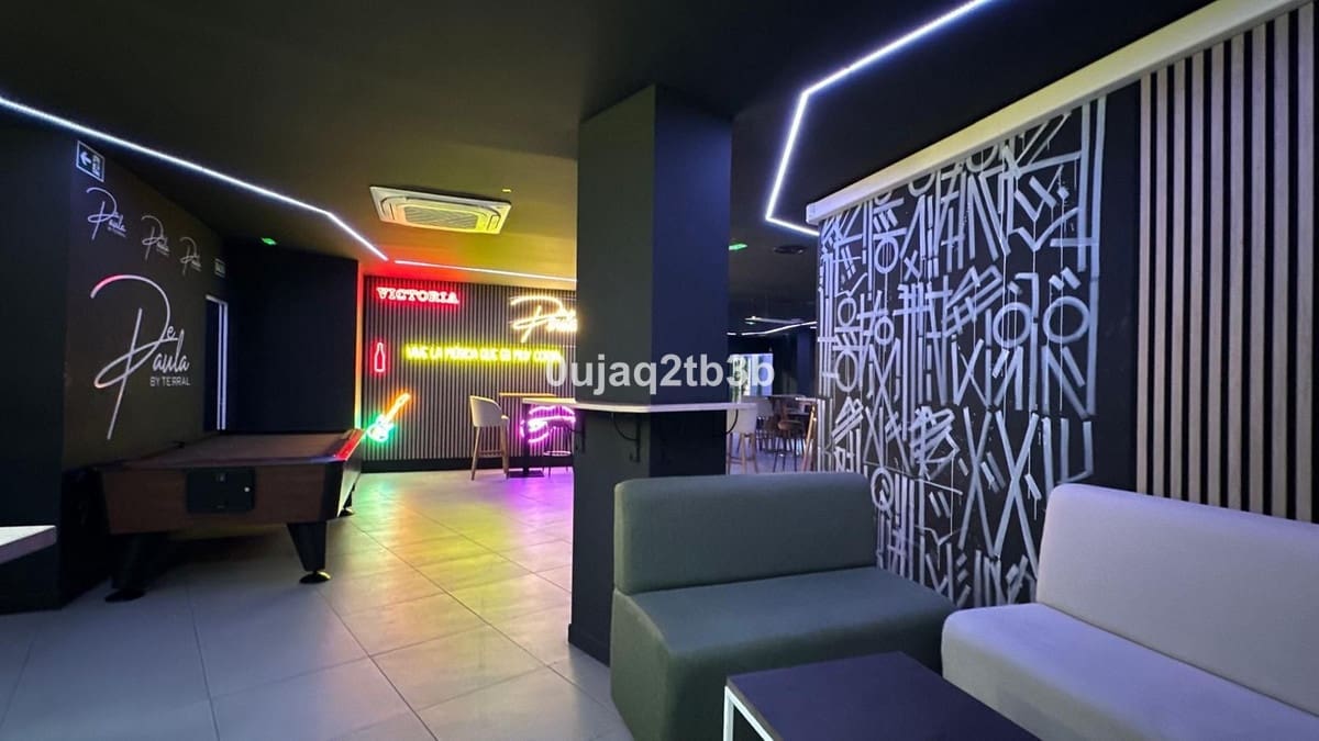Local Comercial de 1 habitación en Marbella en venta - 195.000 € (Ref: 9483941)